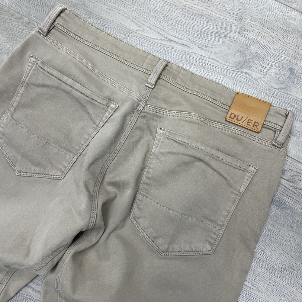 DU/ER N2X Relaxed Taper Khaki Pants Men's Sz 36x32 Casual